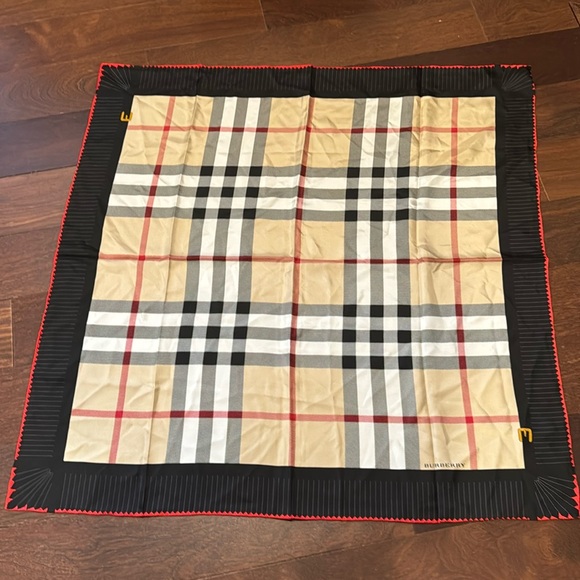 Burberry 34” square silk nova check scarf - Picture 3 of 14